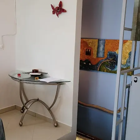 Apartament Paralia Ofriniou Sea View *