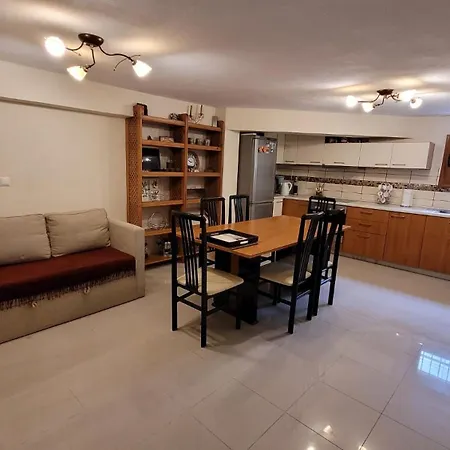 Paralia Ofriniou Sea View *