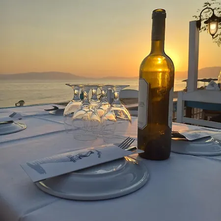 Paralia Ofriniou Sea View Orfánion