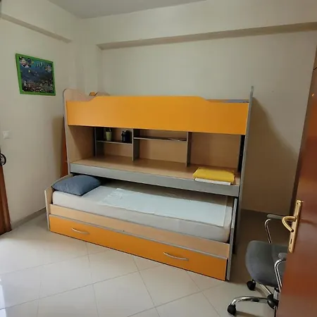 Paralia Ofriniou Sea View Apartment