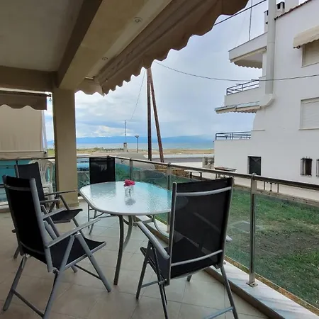 Paralia Ofriniou Sea View * Orfánion