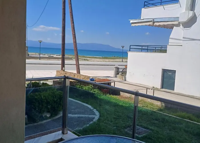 Appartement Paralia Ofriniou Sea View *