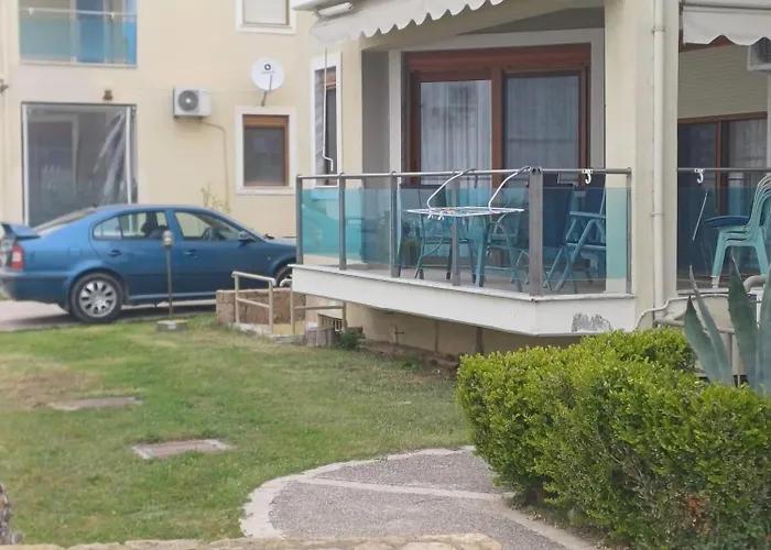 Paralia Ofriniou Sea View *